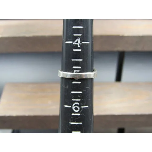 Size 5 Sterling Silver Rose With Flower Accents Thick Band Ring - Picture 4 of 6